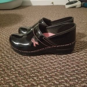 Dansko Shoes - Breast Cancer Awareness